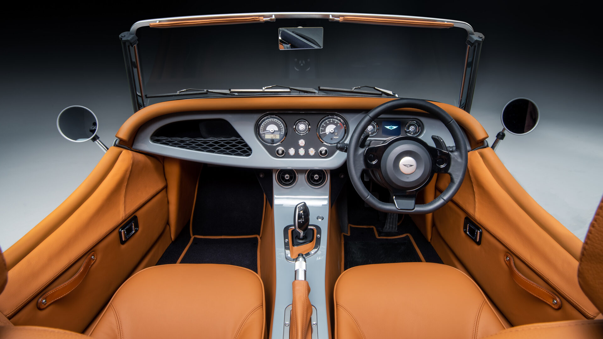 Plus-Four-interior-wide-without-sidescreens-e1622112668930